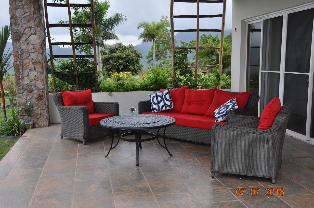Hawk'S Nest Bed & Breakfast La Laguna de San Carlos Extérieur photo